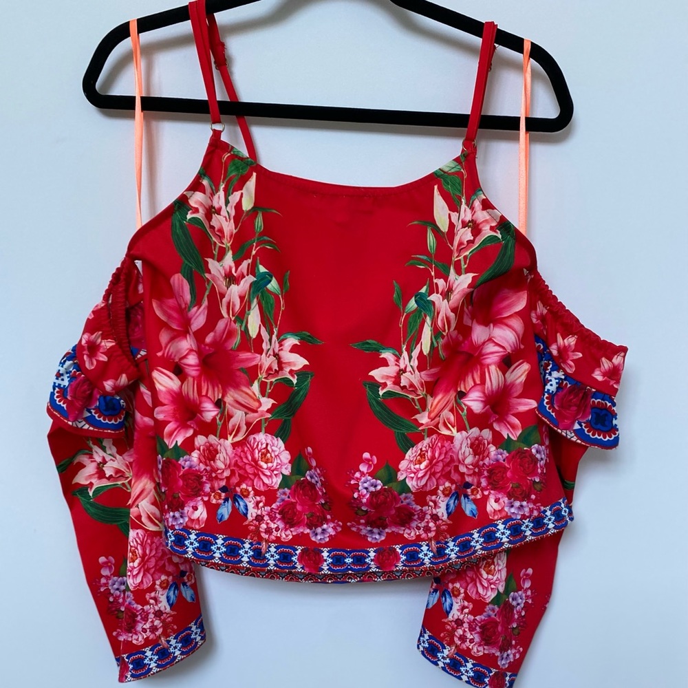 Floral long sleeve cold shoulder top
